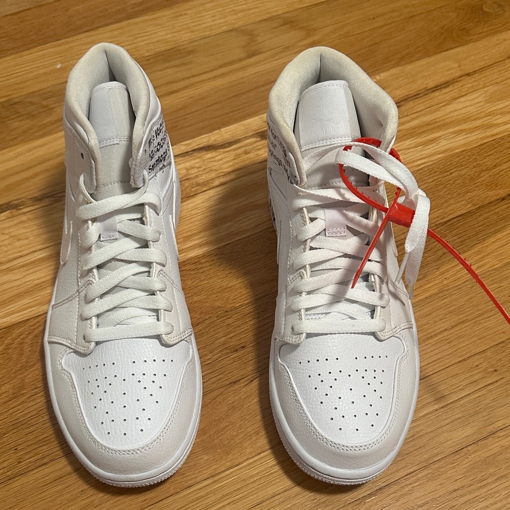 White High-Top Men's Sneakers